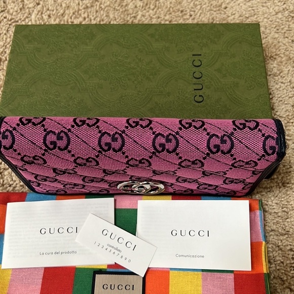 NWOT! GUCCI GG monogram multicolor marmont matelasse zip wallet. 443123.0959 - Picture 11 of 13